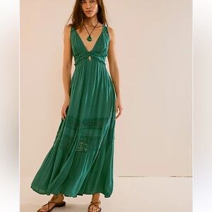 Free People Hadlee Maxi dress in the color Bayou(teal green) never worn
